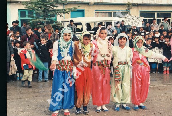 23 nısan 1983