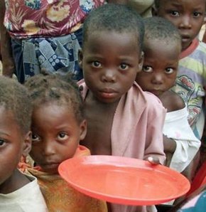 Dünyada her 4 çocuktan biri yetersiz besleniyor