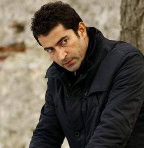 Yunanistan'da 'Ezel' krizi