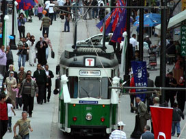 Bursa notsalji tramvayı ile buluştu
