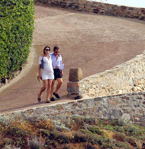 İkizler gelmeden tatil yapıyorlar