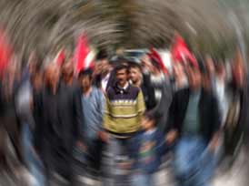 Kütahya'da üniversitelilerden Hopa tepkisi