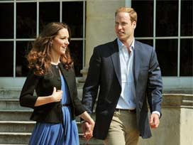 Prens William ve Kate balayından döndü